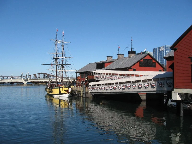 Boston Tea Party Ships & Museum